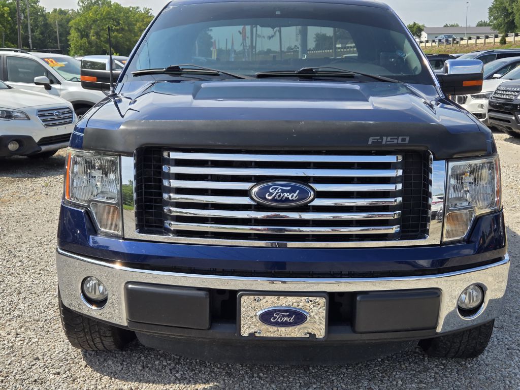 Photo 2 of this FORD F150