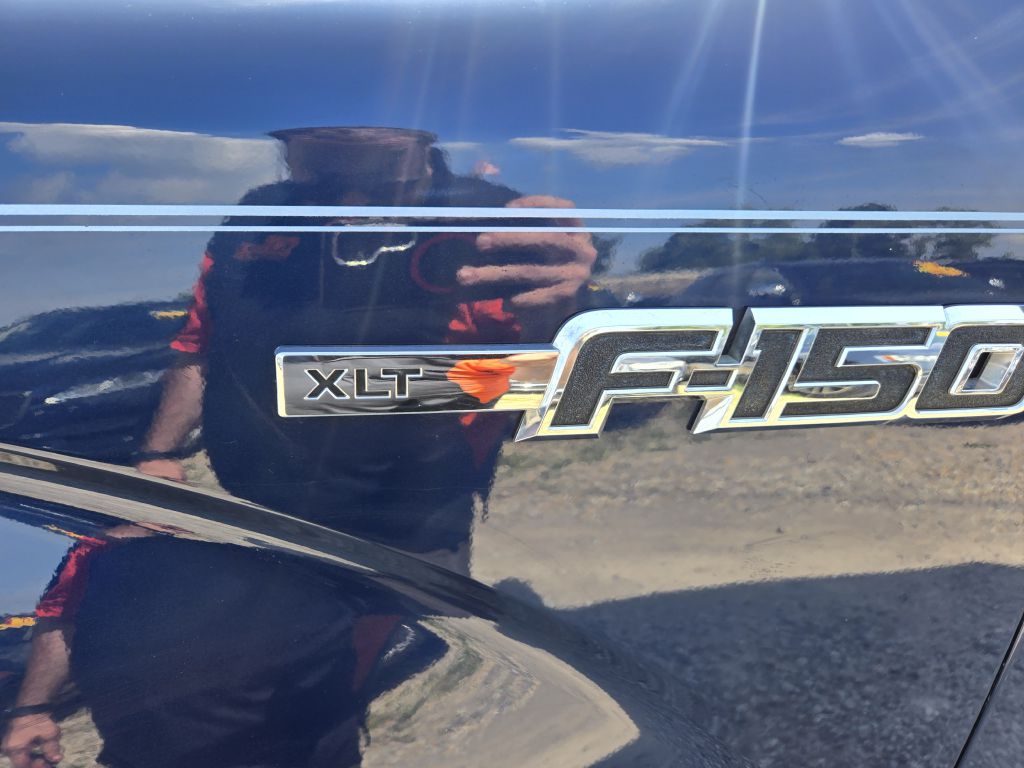Photo 10 of this FORD F150