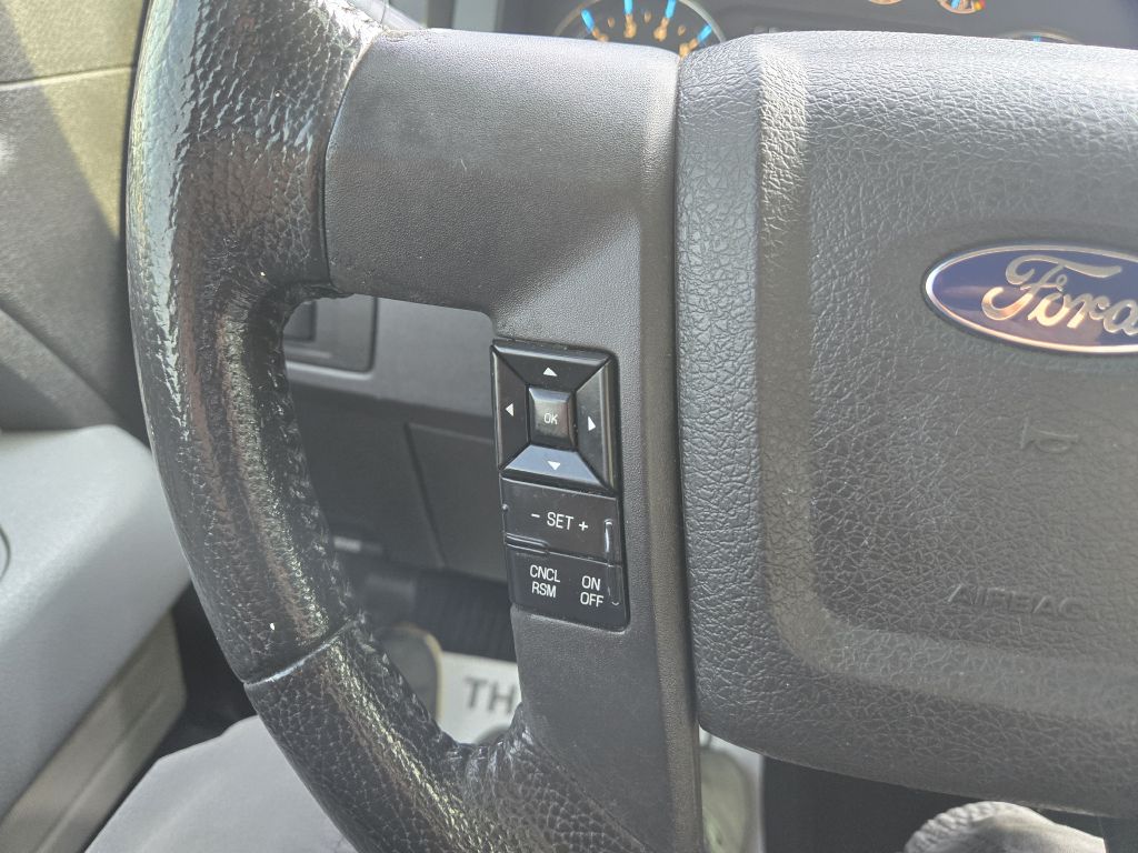 Photo 18 of this FORD F150