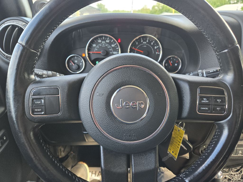 Photo 16 of this JEEP WRANGLER UNLIMI