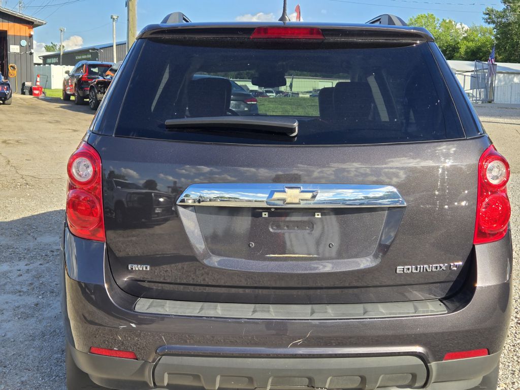 Photo 6 of this CHEVROLET EQUINOX