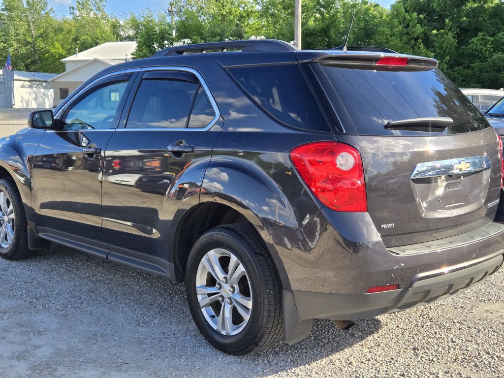 Photo 7 of this CHEVROLET EQUINOX