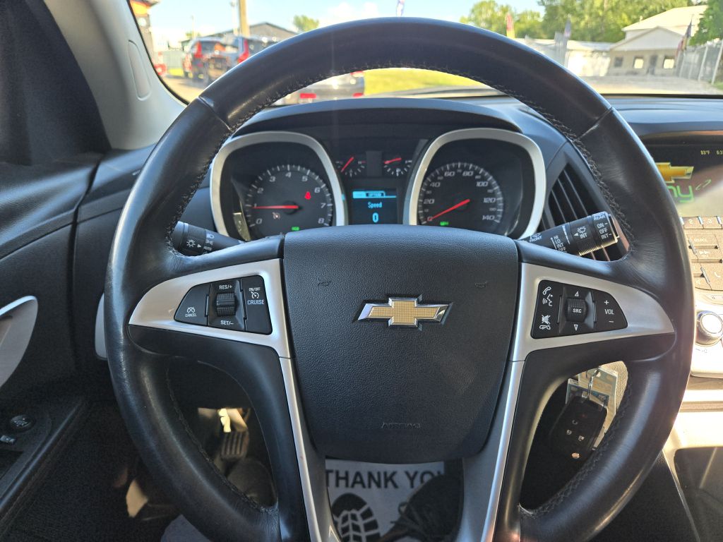 Photo 16 of this CHEVROLET EQUINOX