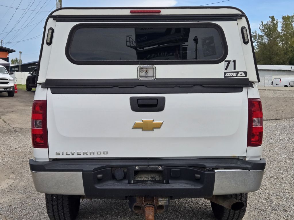 Photo 6 of this CHEVROLET SILVERADO 2500