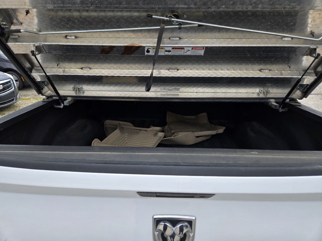 Photo 15 of this RAM 1500