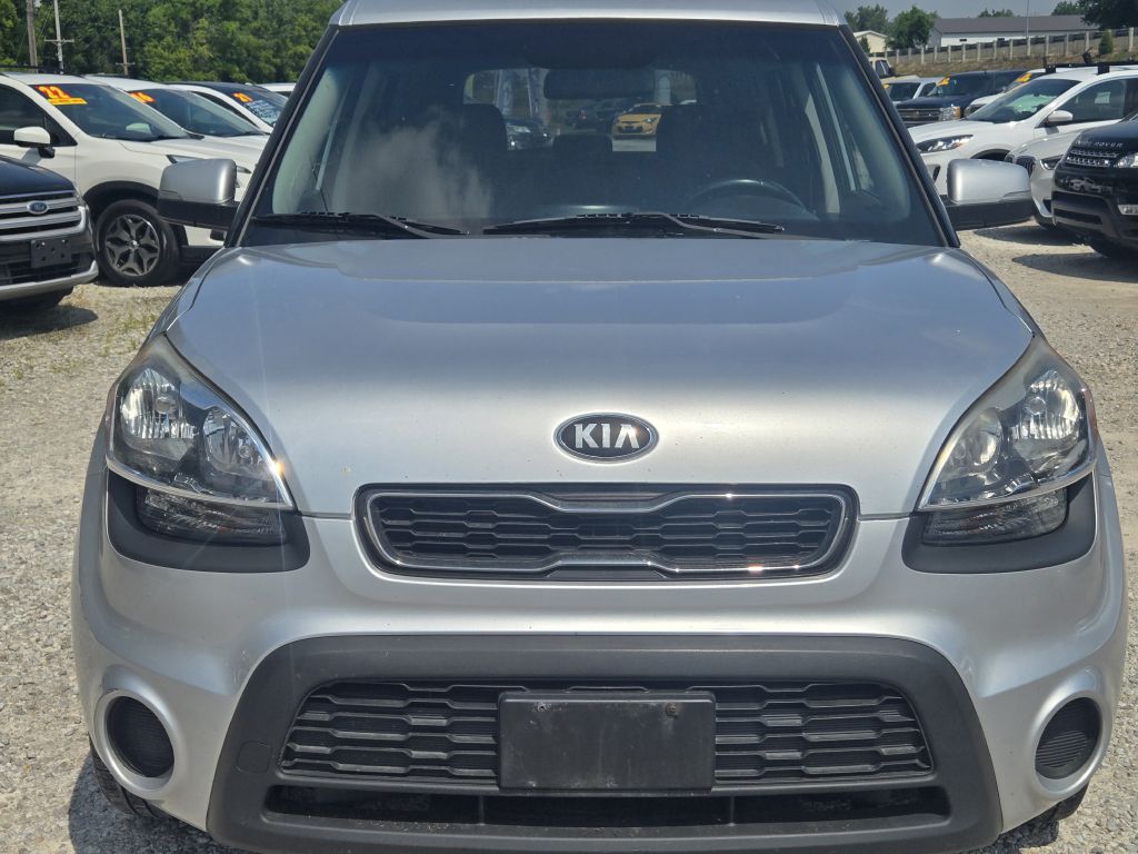 Photo 2 of this KIA SOUL
