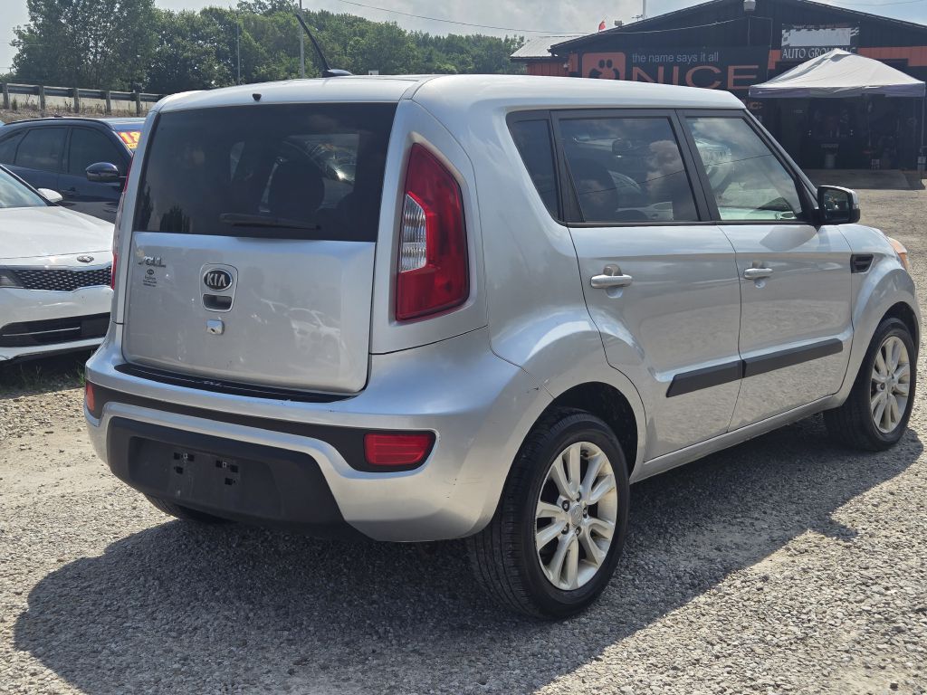 Photo 5 of this KIA SOUL