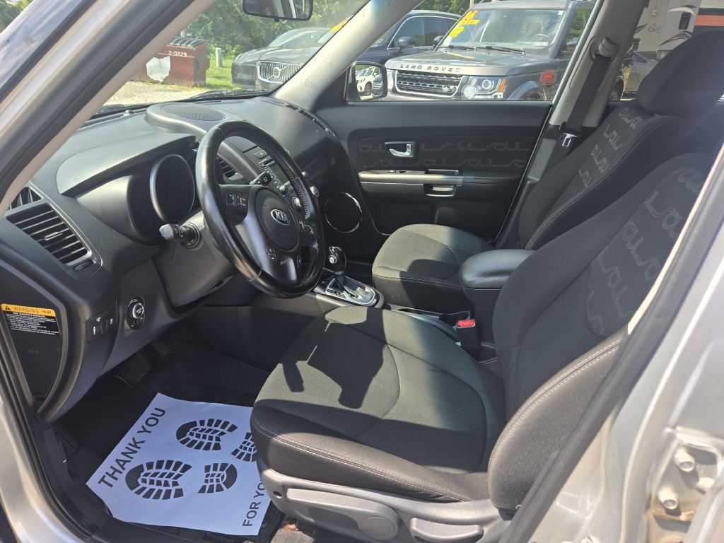 Photo 10 of this KIA SOUL
