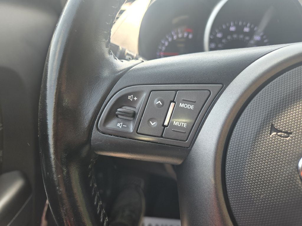 Photo 15 of this KIA SOUL