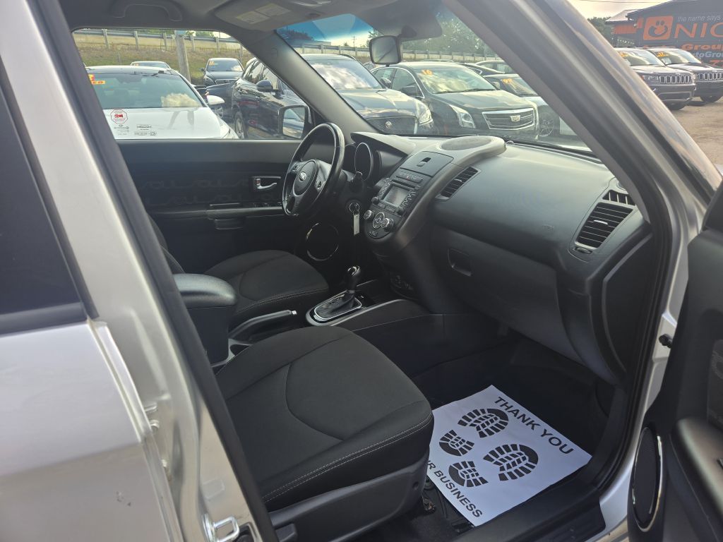 Photo 23 of this KIA SOUL