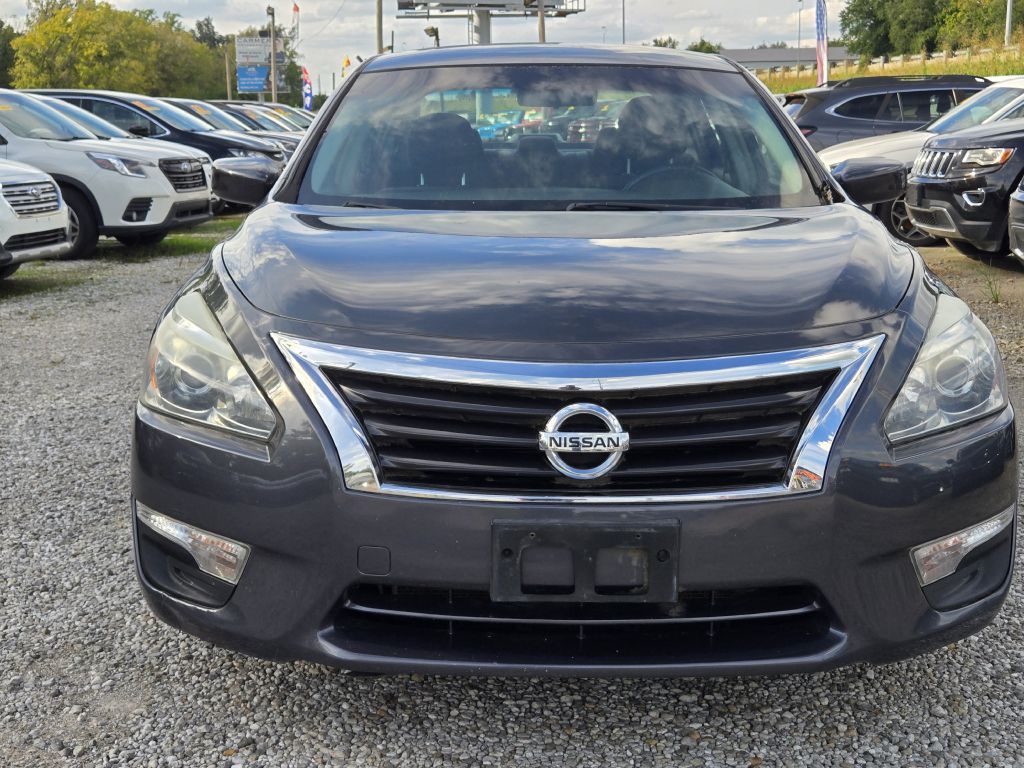 Photo 2 of this NISSAN ALTIMA
