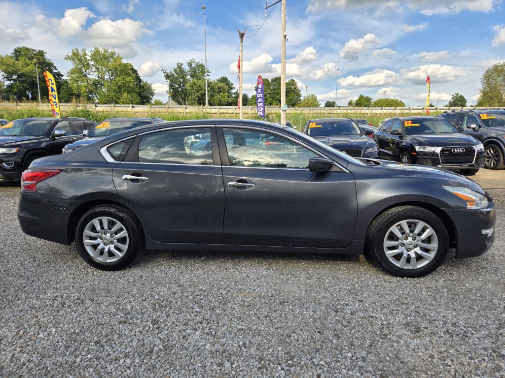 Photo 4 of this NISSAN ALTIMA