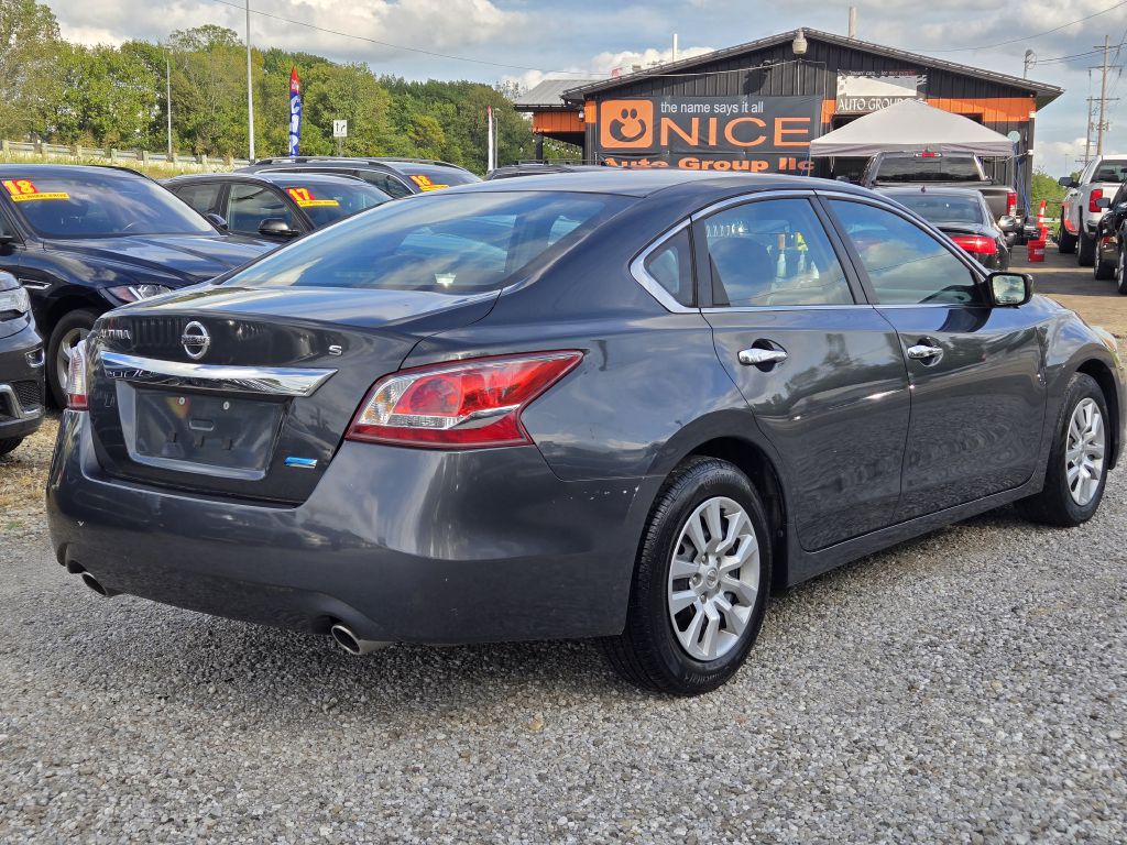Photo 5 of this NISSAN ALTIMA
