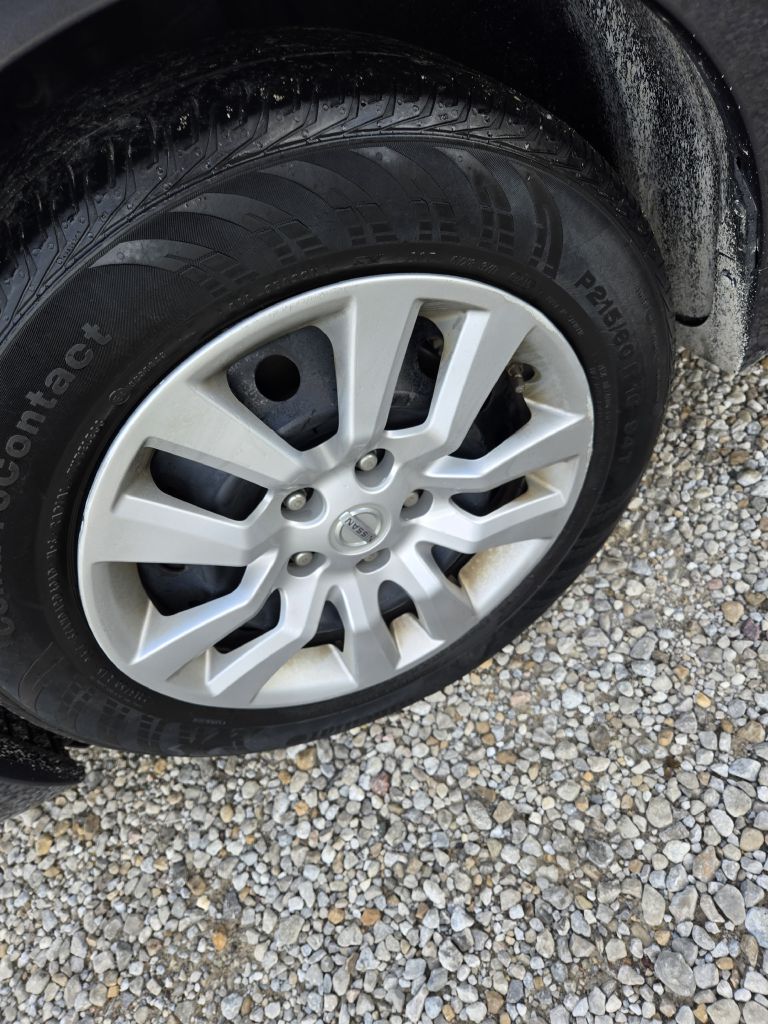 Photo 9 of this NISSAN ALTIMA