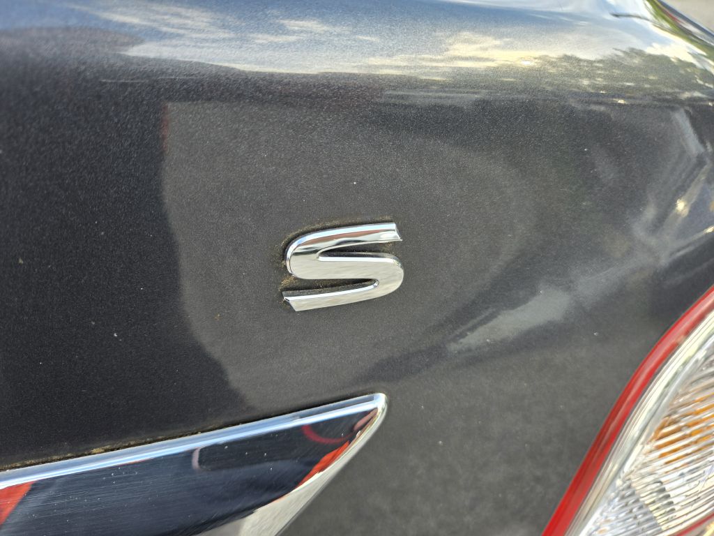 Photo 10 of this NISSAN ALTIMA