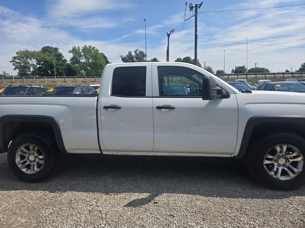 Photo 4 of this CHEVROLET SILVERADO 1500