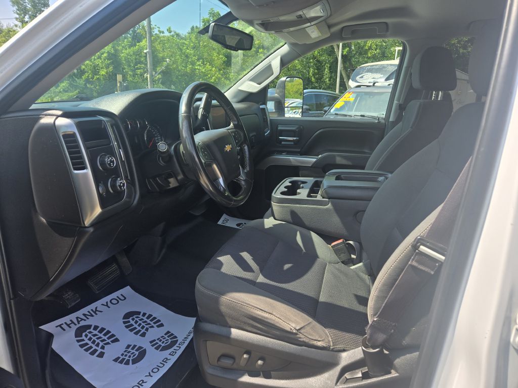 Photo 11 of this CHEVROLET SILVERADO 1500