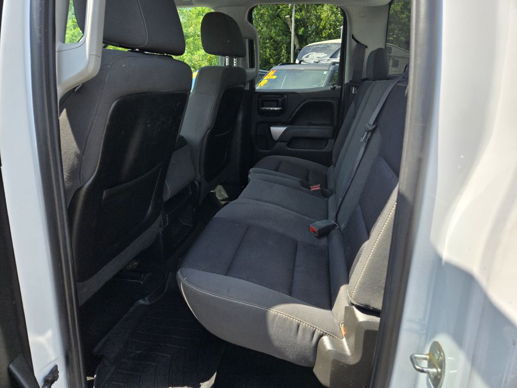 Photo 24 of this CHEVROLET SILVERADO 1500