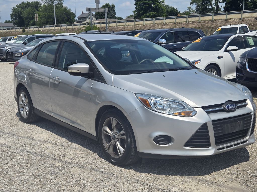 Photo 3 of this FORD FOCUS