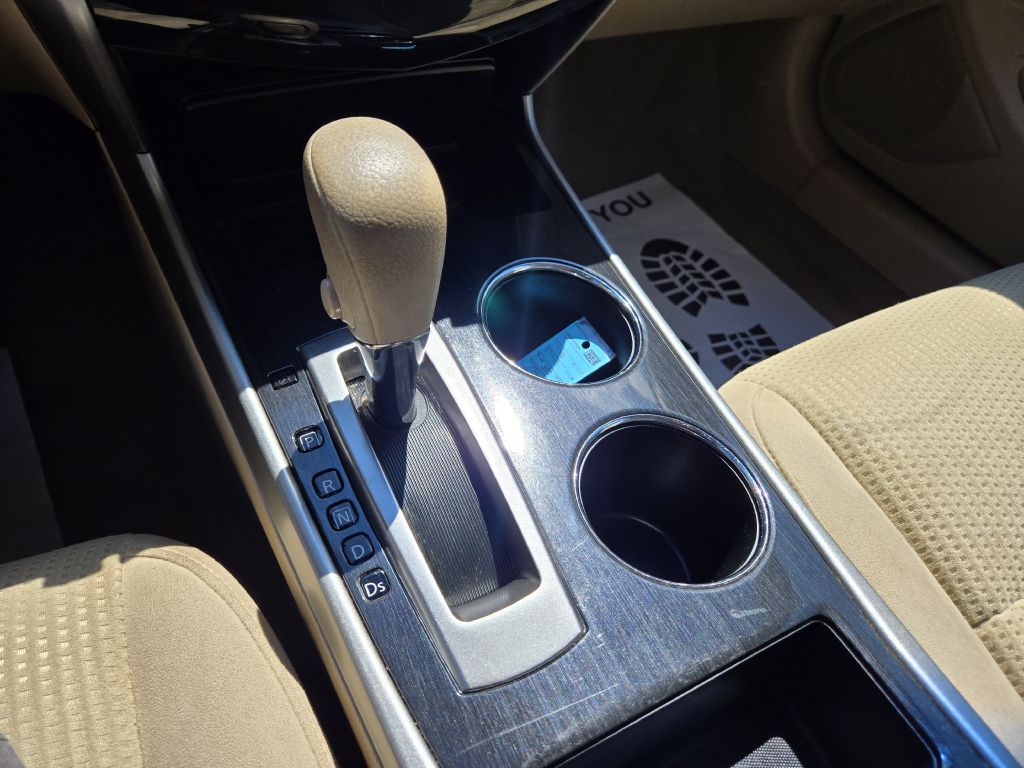 Photo 20 of this NISSAN ALTIMA