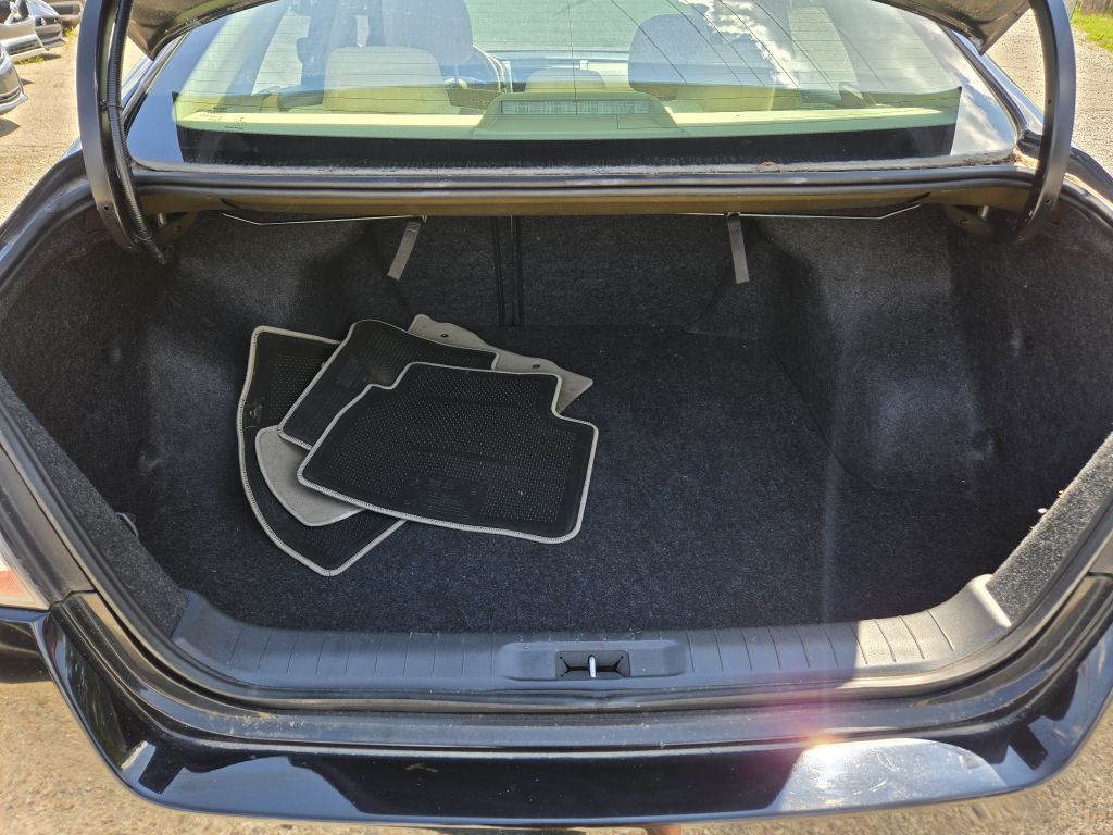 Photo 25 of this NISSAN ALTIMA