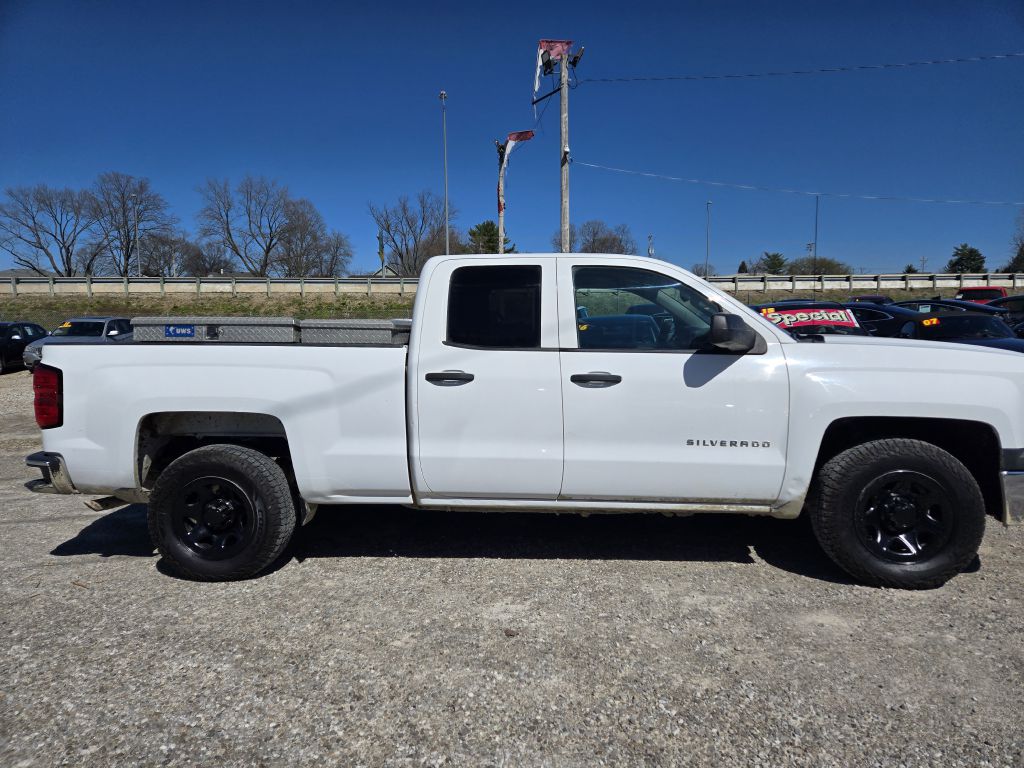 Photo 4 of this CHEVROLET SILVERADO 1500