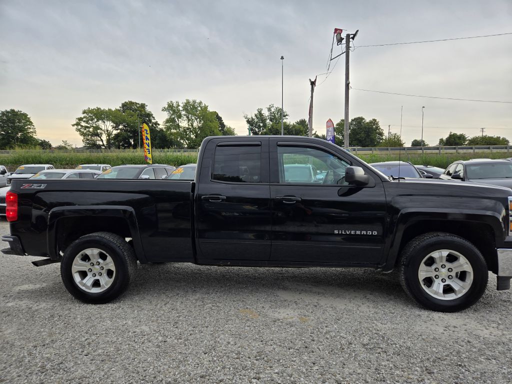 Photo 4 of this CHEVROLET SILVERADO 1500