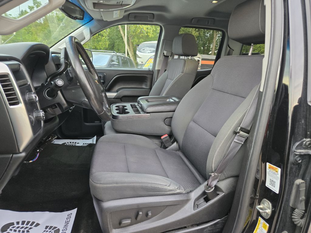 Photo 13 of this CHEVROLET SILVERADO 1500