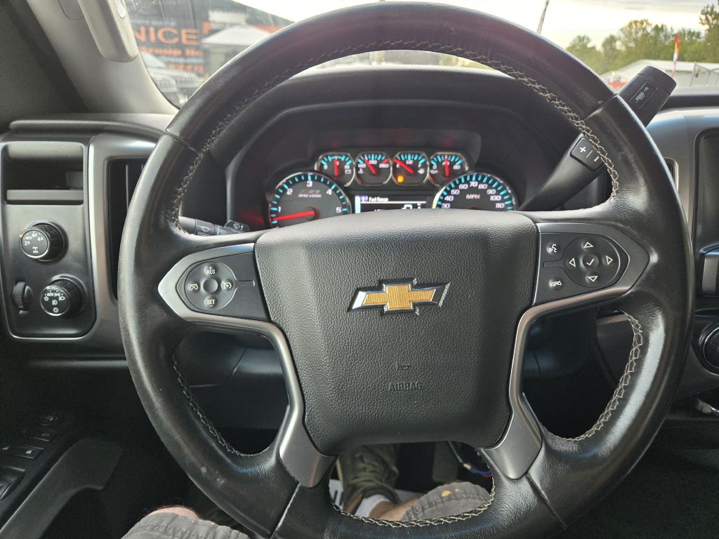 Photo 15 of this CHEVROLET SILVERADO 1500