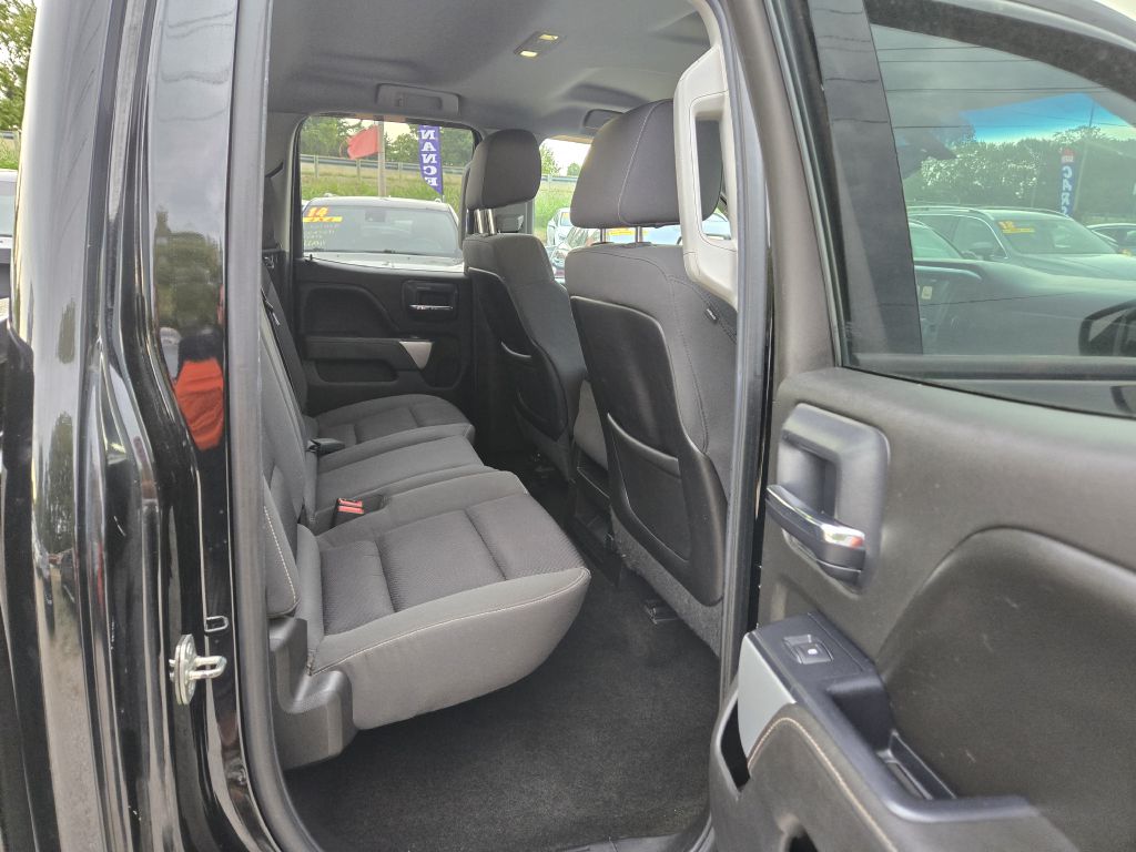 Photo 27 of this CHEVROLET SILVERADO 1500