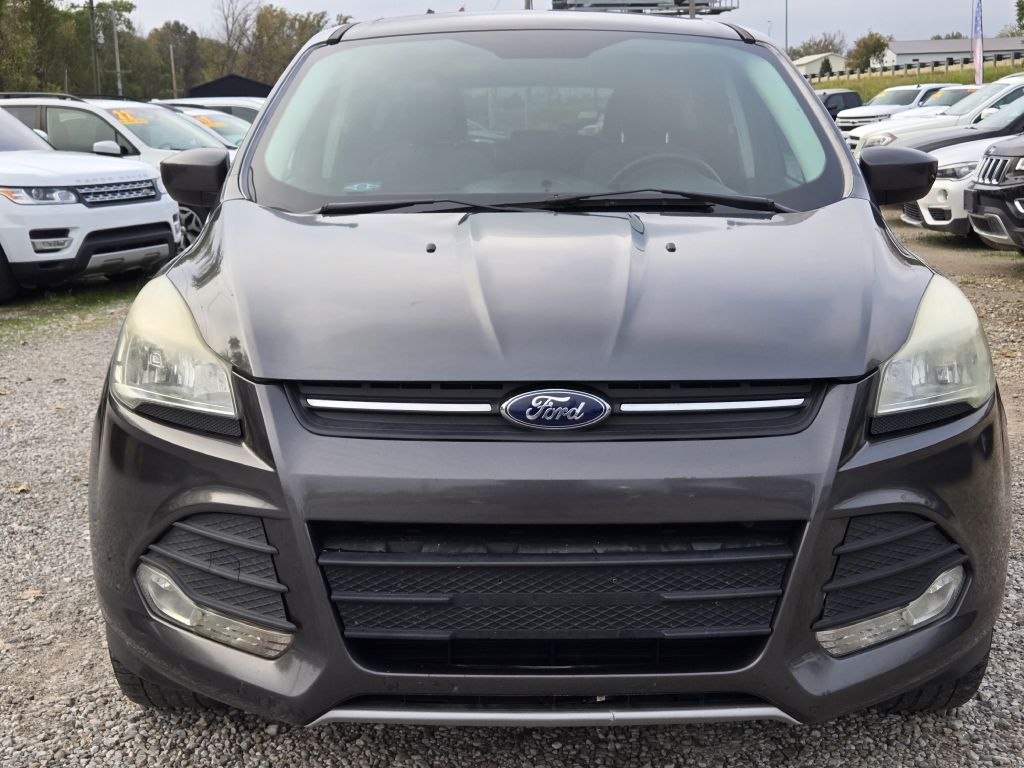 Photo 2 of this FORD ESCAPE