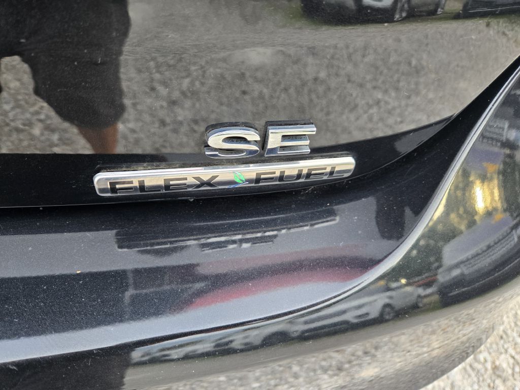 Photo 11 of this FORD FOCUS