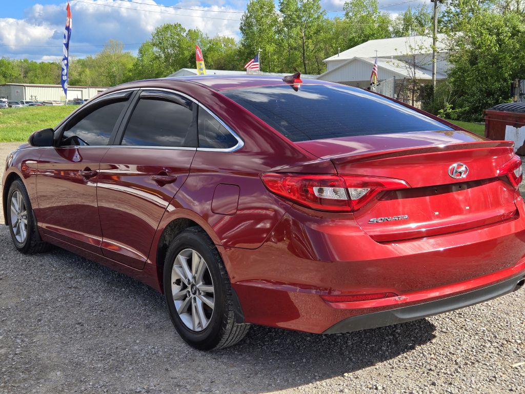 Photo 7 of this HYUNDAI SONATA