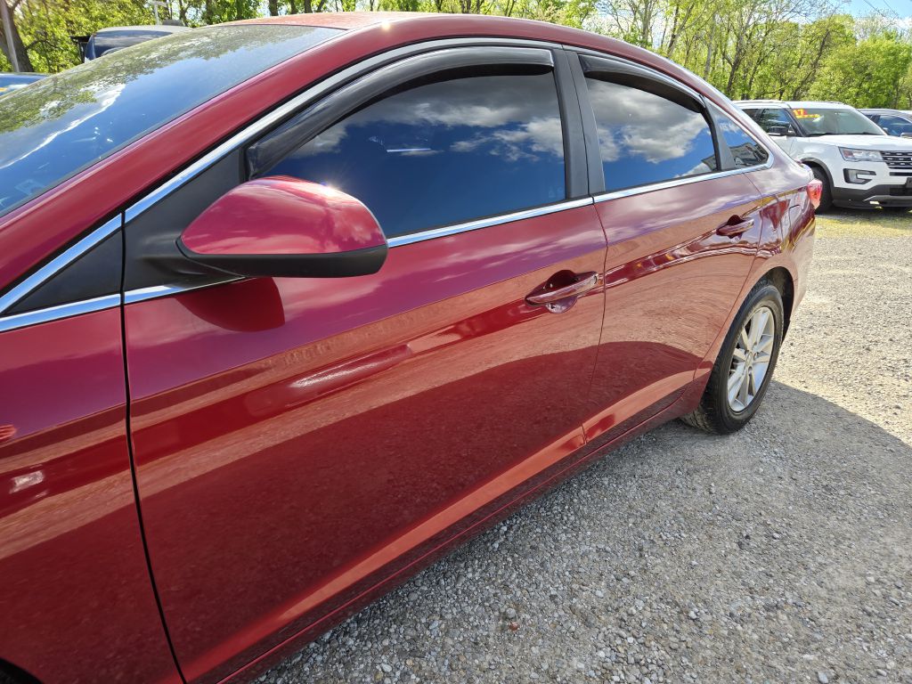 Photo 10 of this HYUNDAI SONATA
