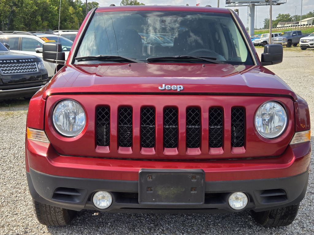 Photo 2 of this JEEP PATRIOT