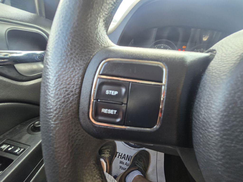 Photo 17 of this JEEP PATRIOT