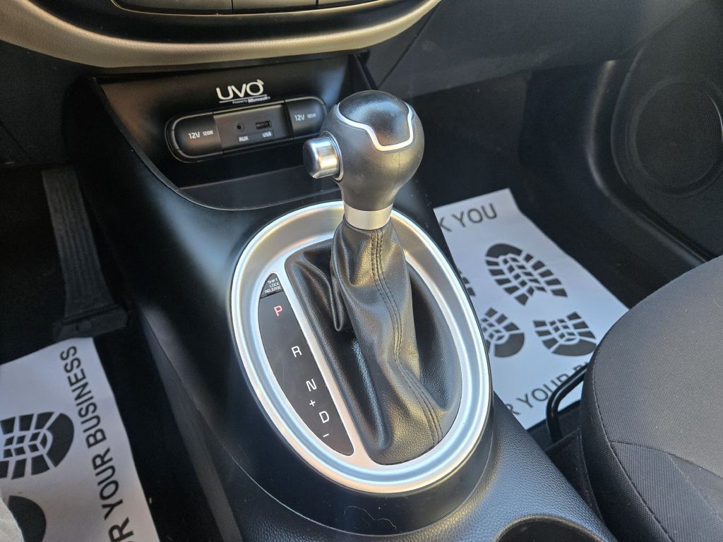 Photo 19 of this KIA SOUL