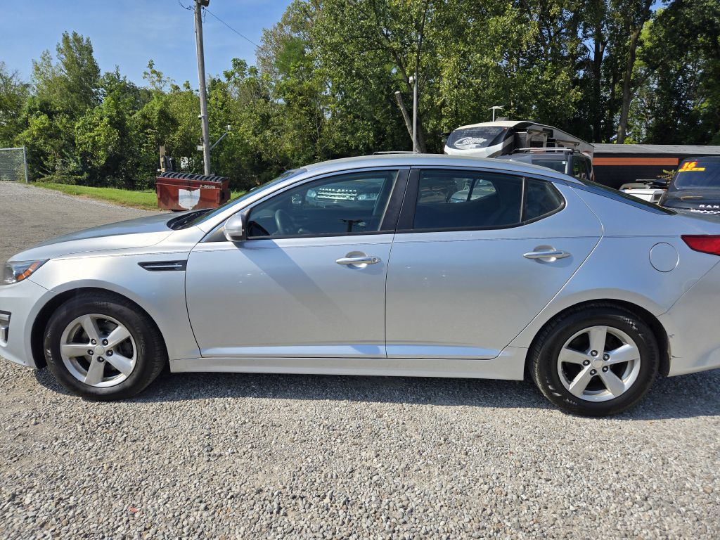 Photo 8 of this KIA OPTIMA