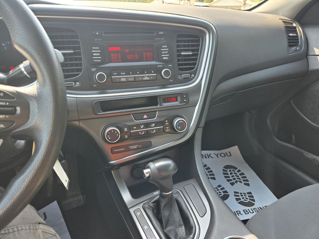 Photo 15 of this KIA OPTIMA
