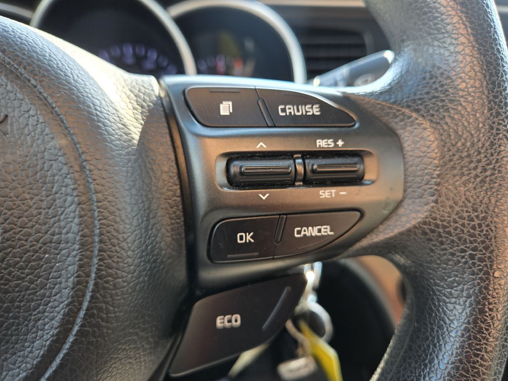 Photo 17 of this KIA OPTIMA