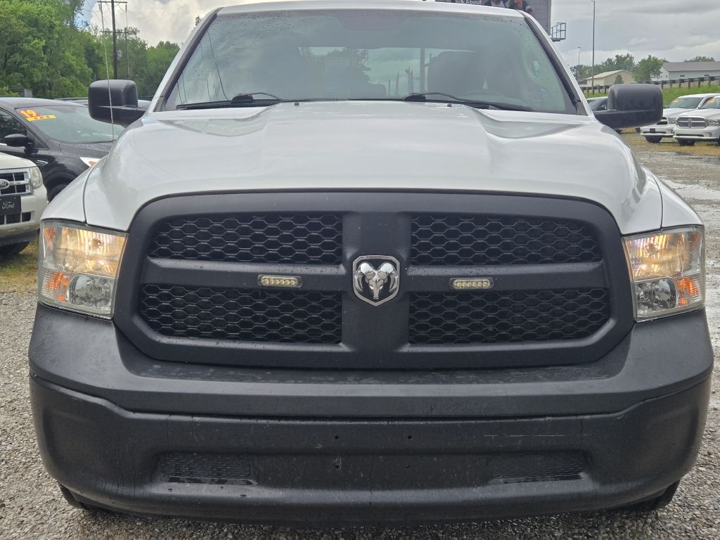 Photo 2 of this RAM 1500