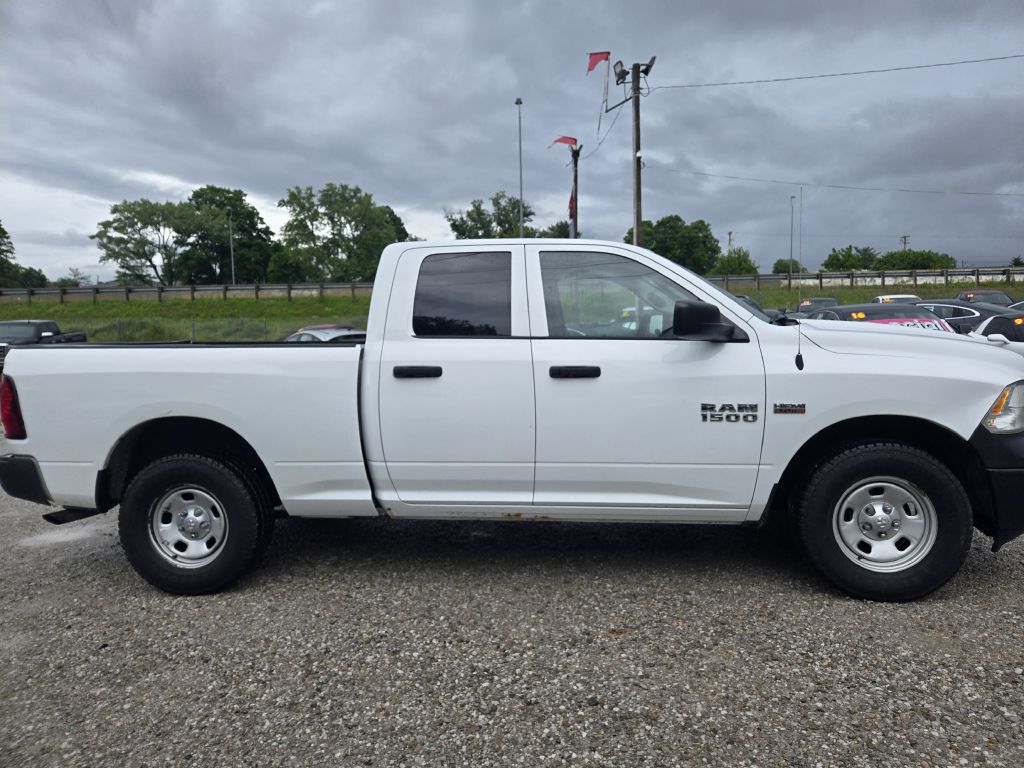 Photo 4 of this RAM 1500