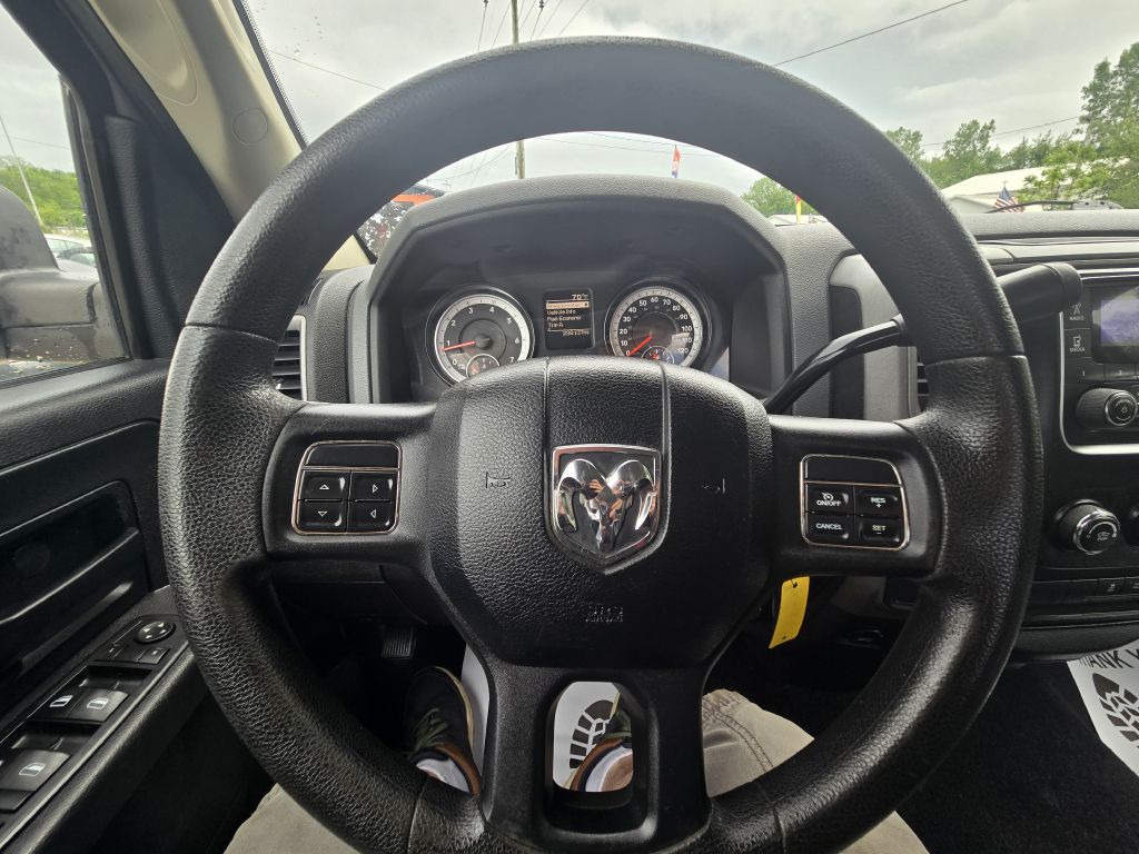 Photo 15 of this RAM 1500