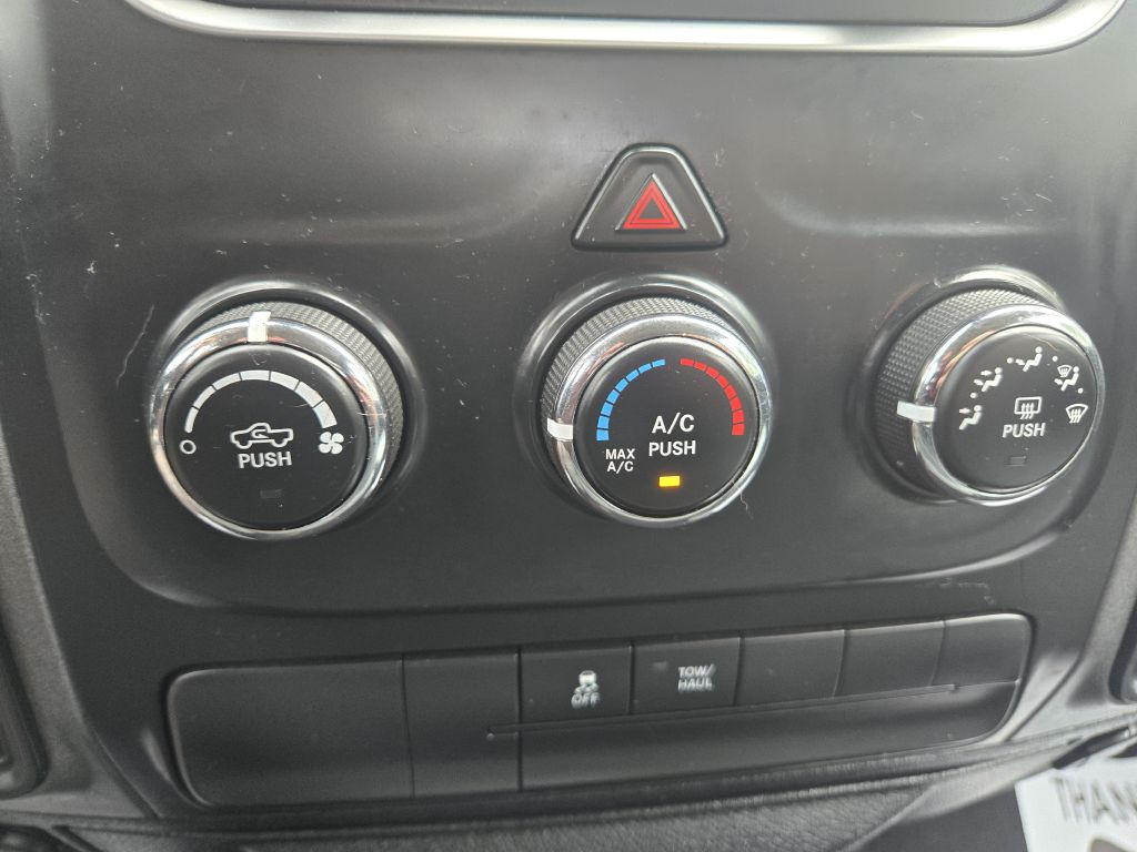 Photo 21 of this RAM 1500