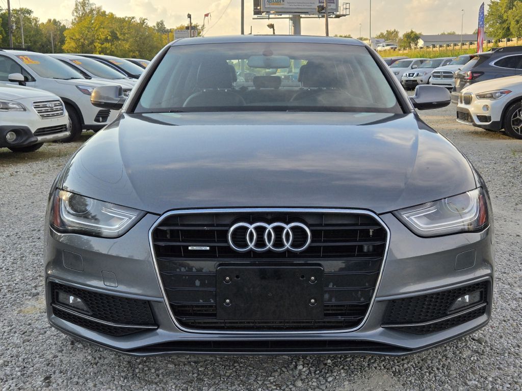 Photo 2 of this AUDI A4