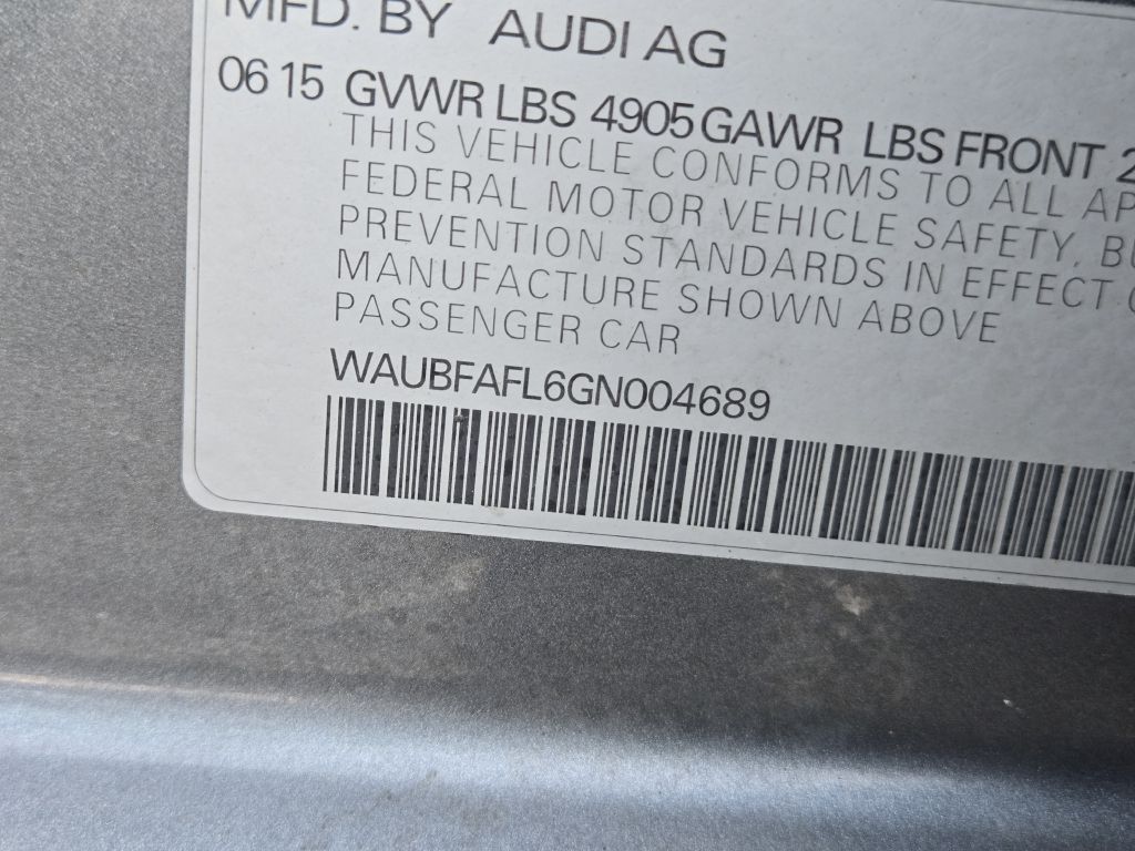 Photo 31 of this AUDI A4