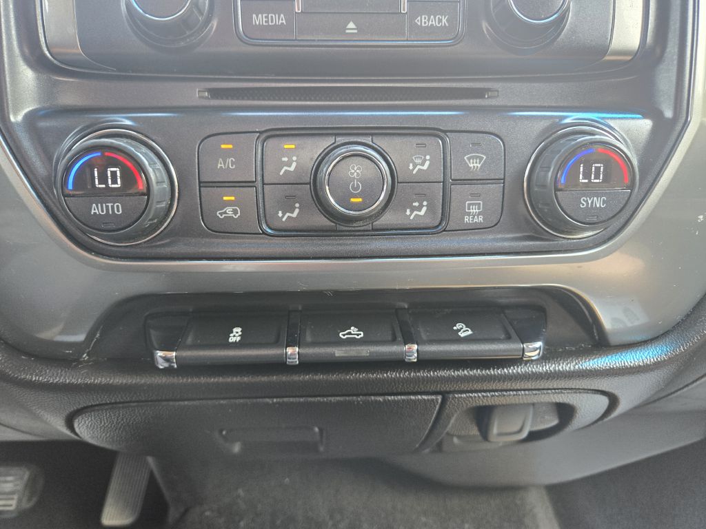 Photo 22 of this CHEVROLET SILVERADO 1500