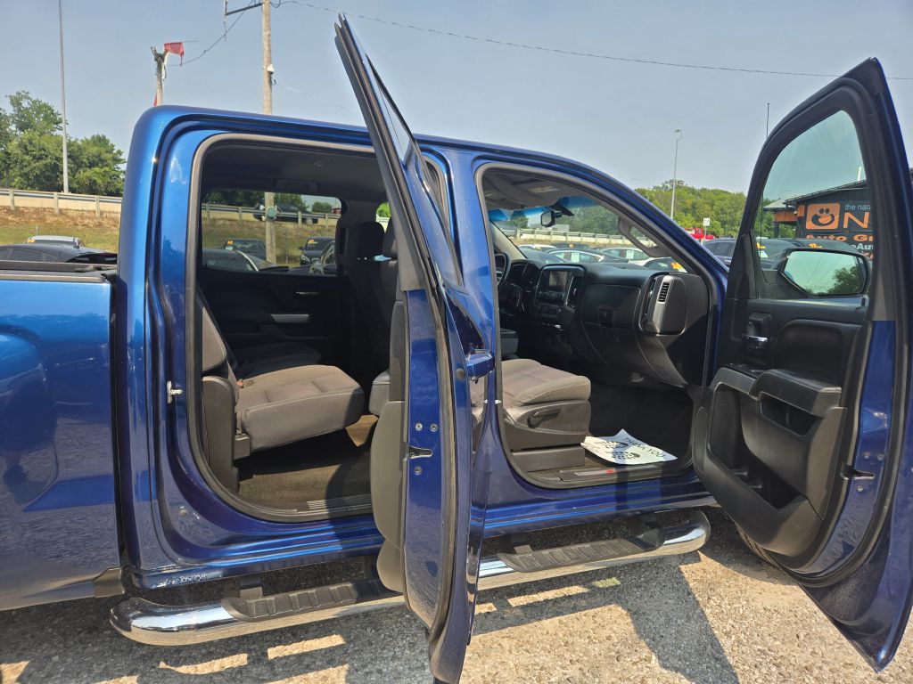 Photo 31 of this CHEVROLET SILVERADO 1500