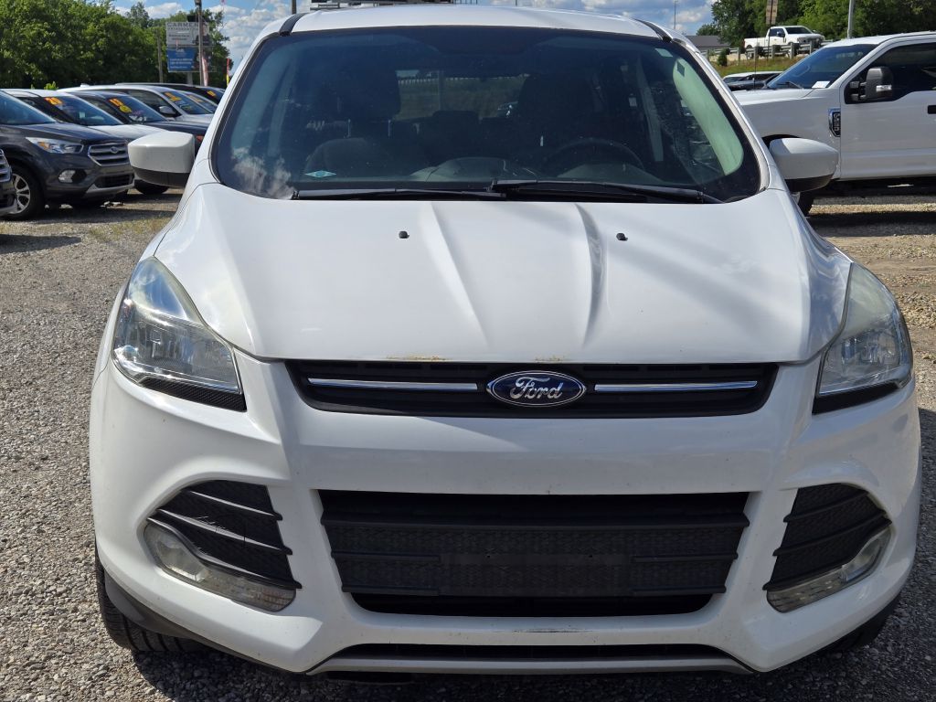 Photo 2 of this FORD ESCAPE