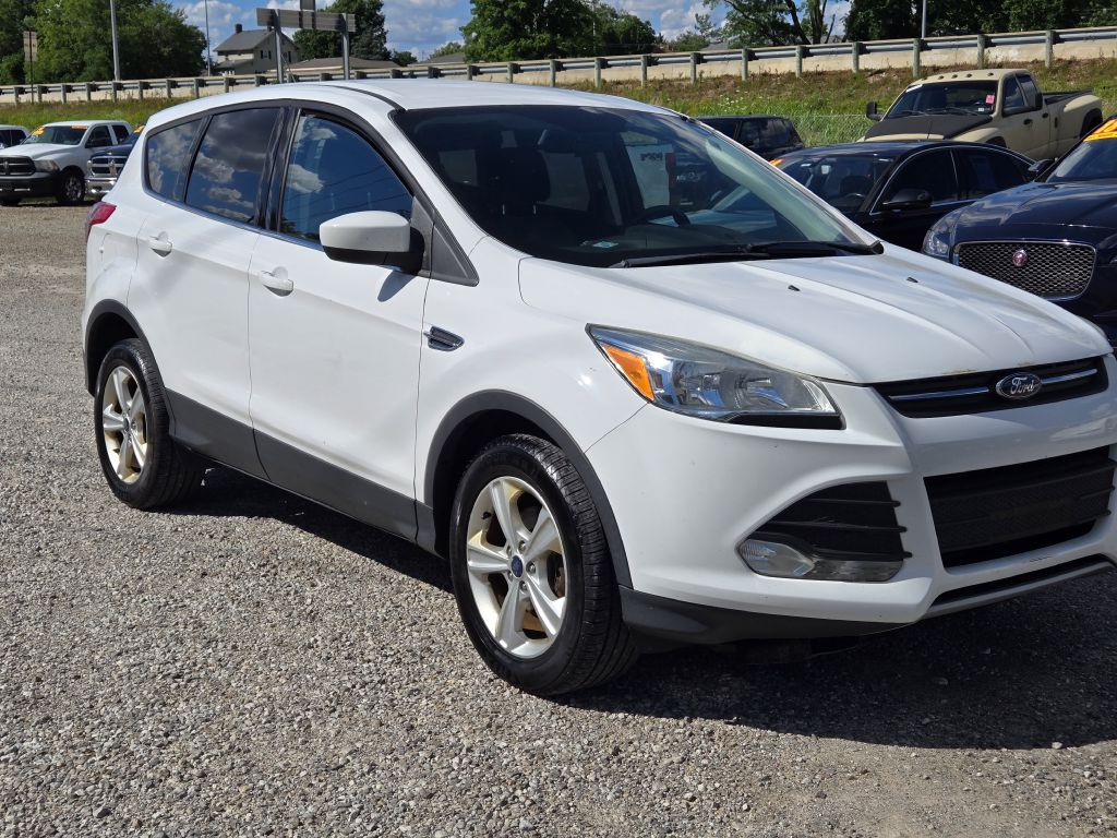 Photo 3 of this FORD ESCAPE